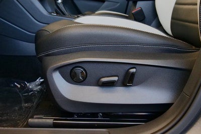 2026 Volkswagen Taos 1.5T SEL