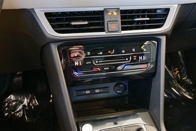 2026 Volkswagen Taos 1.5T SEL