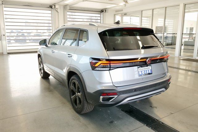 2026 Volkswagen Taos 1.5T SEL