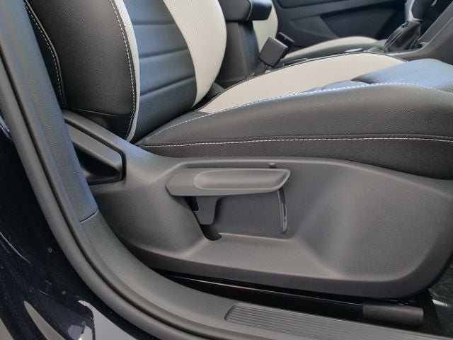 2026 Volkswagen Taos 1.5T SEL