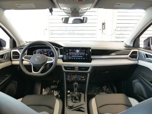 2026 Volkswagen Taos 1.5T SEL