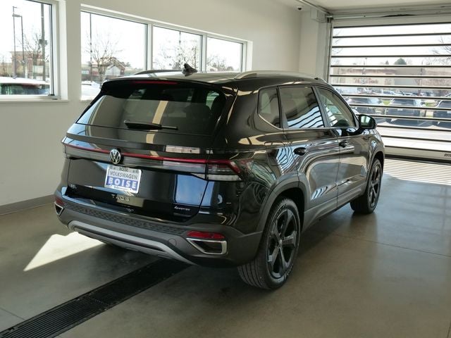 2026 Volkswagen Taos 1.5T SEL