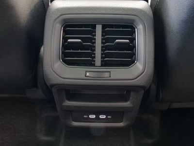 2026 Volkswagen Taos 1.5T SEL