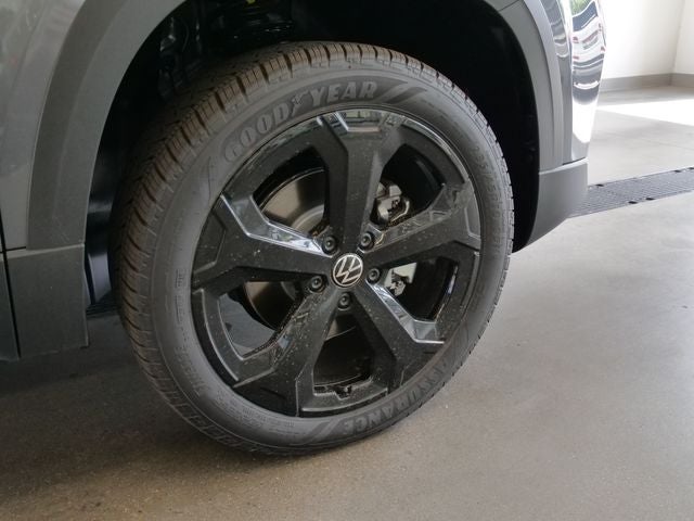 2026 Volkswagen Taos 1.5T SEL