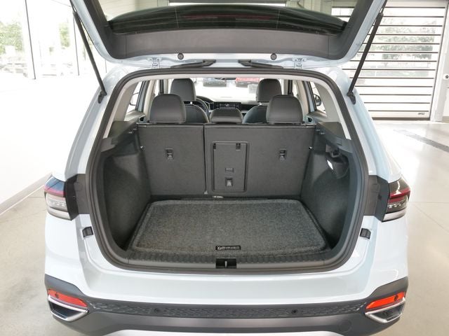 2025 Volkswagen Taos 1.5T SEL