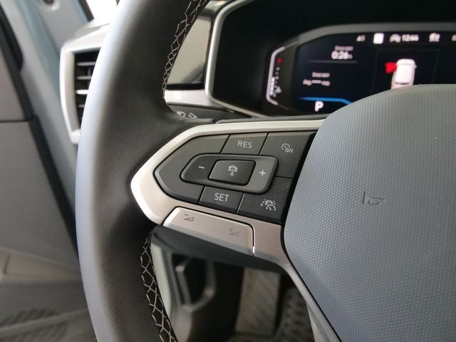 2025 Volkswagen Taos 1.5T SEL