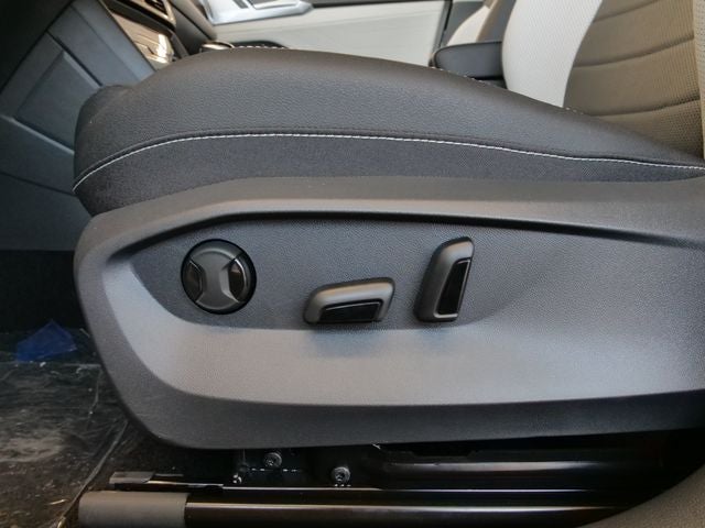 2026 Volkswagen Taos 1.5T SEL