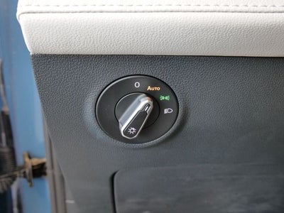 2026 Volkswagen Taos 1.5T SEL