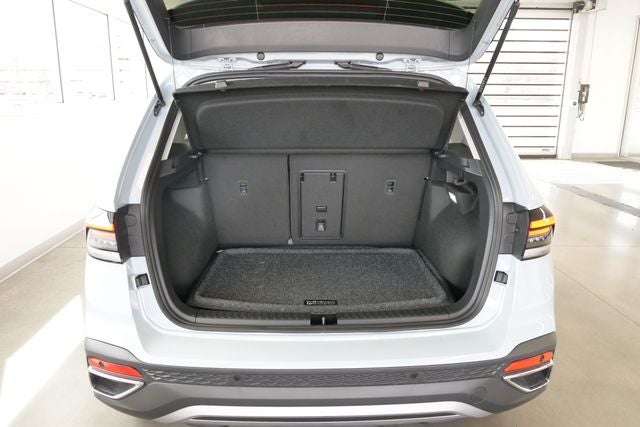 2026 Volkswagen Taos 1.5T SEL