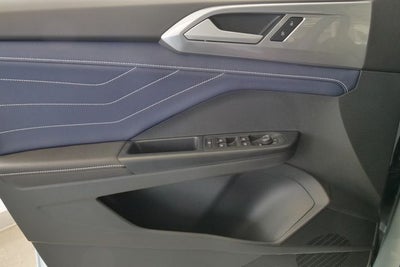 2026 Volkswagen Taos 1.5T SEL