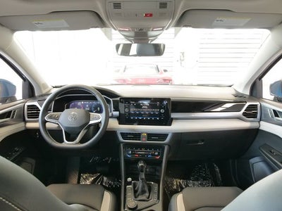 2026 Volkswagen Taos 1.5T SEL
