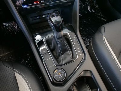 2026 Volkswagen Taos 1.5T SEL