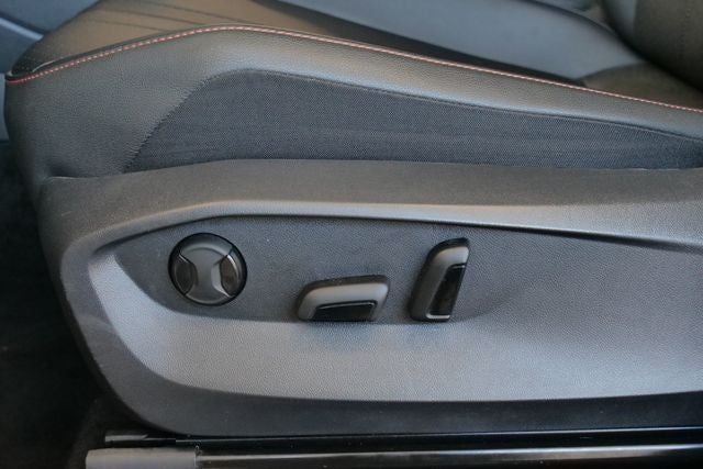 2024 Volkswagen Tiguan 2.0T Wolfsburg Edition