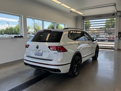2024 Volkswagen Tiguan 2.0T SE R-Line Black