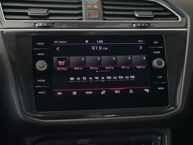 2024 Volkswagen Tiguan 2.0T SE R-Line Black