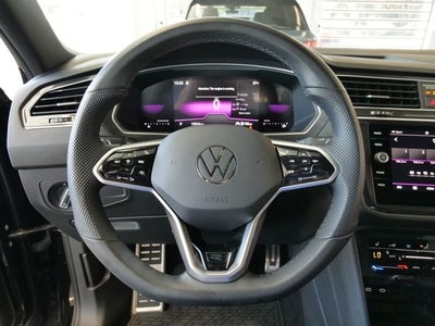 2024 Volkswagen Tiguan 2.0T SE R-Line Black