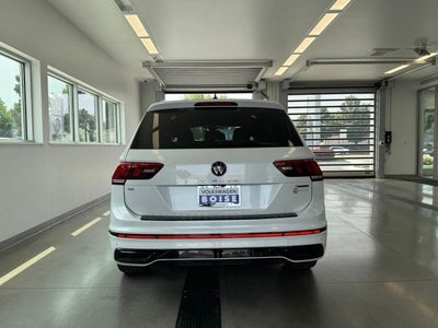 2024 Volkswagen Tiguan 2.0T SE R-Line Black