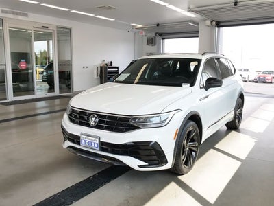 2023 Volkswagen Tiguan 2.0T SE R-Line Black