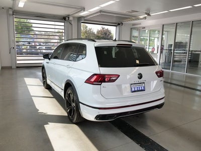 2023 Volkswagen Tiguan 2.0T SE R-Line Black