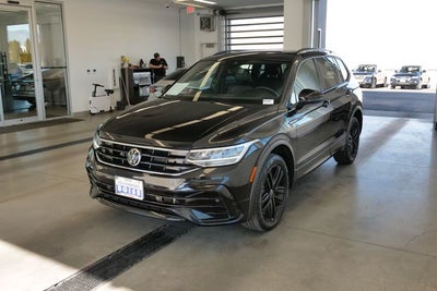 2022 Volkswagen Tiguan 2.0T SE R-Line Black