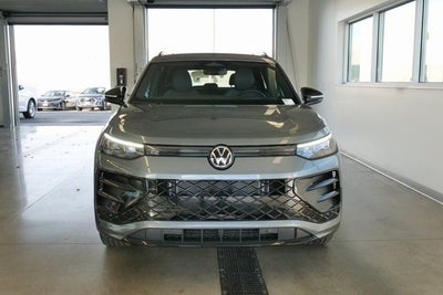2026 Volkswagen Tiguan 2.0T SE R-Line Black