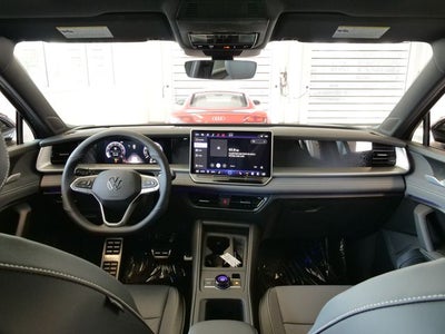 2026 Volkswagen Tiguan 2.0T SE R-Line Black