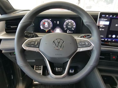 2026 Volkswagen Tiguan 2.0T SE R-Line Black