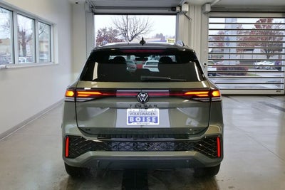 2026 Volkswagen Tiguan 2.0T SE R-Line Black