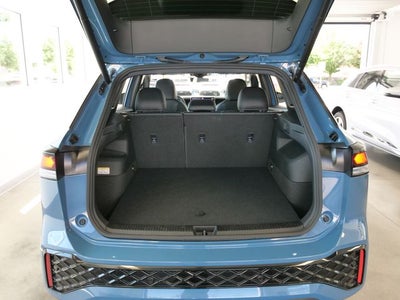 2025 Volkswagen Tiguan 2.0T SE R-Line Black