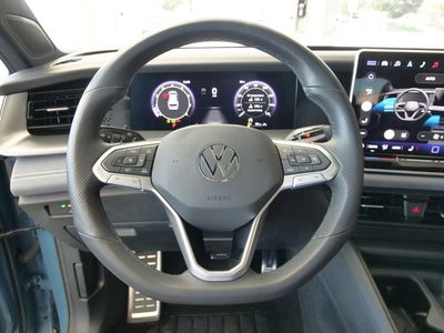 2025 Volkswagen Tiguan 2.0T SE R-Line Black