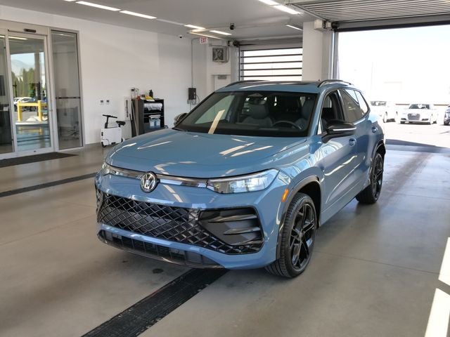 2025 Volkswagen Tiguan 2.0T SE R-Line Black