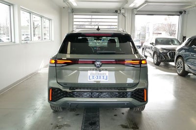 2026 Volkswagen Tiguan 2.0T SE R-Line Black