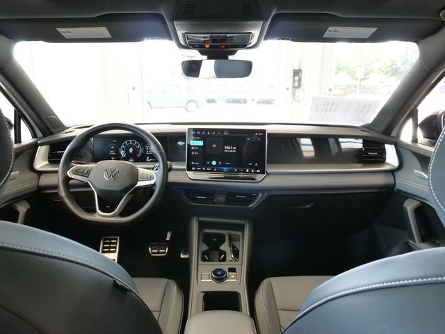 2025 Volkswagen Tiguan 2.0T SE R-Line Black