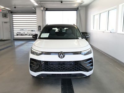 2025 Volkswagen Tiguan 2.0T SE R-Line Black