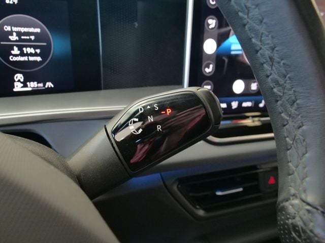 2025 Volkswagen Tiguan 2.0T SE R-Line Black