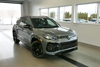 2026 Volkswagen Tiguan 2.0T SE R-Line Black