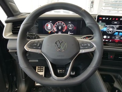 2026 Volkswagen Tiguan 2.0T SE R-Line Black