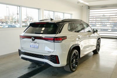 2026 Volkswagen Tiguan 2.0T SE R-Line Black