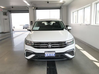 2024 Volkswagen Tiguan 2.0T SE