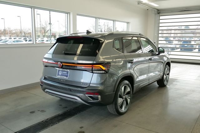 2025 Volkswagen Taos 1.5T SE