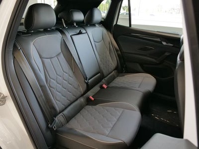 2026 Volkswagen Tiguan 2.0T SEL R-Line