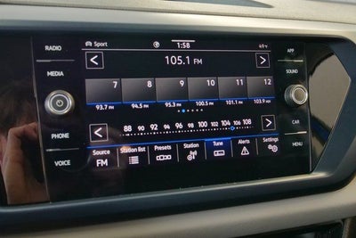 2023 Volkswagen Taos 1.5T SE