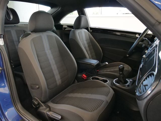 2013 Volkswagen Beetle 2.0 TSi