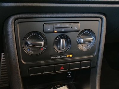 2013 Volkswagen Beetle 2.0 TSi