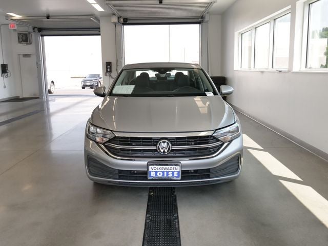 3VW5M7BU9RM089545