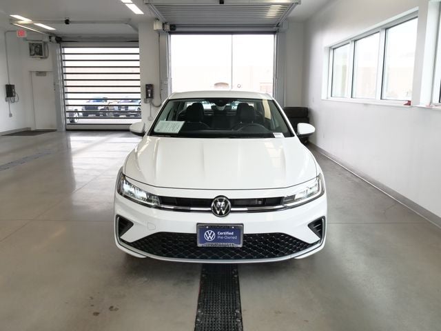 3VW5X7BU0SM069360
