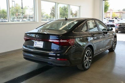 2025 Volkswagen Jetta 1.5T SE