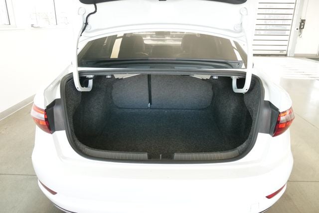 2021 Volkswagen Jetta R-Line