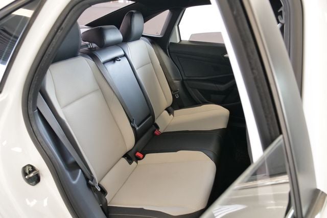 2021 Volkswagen Jetta R-Line