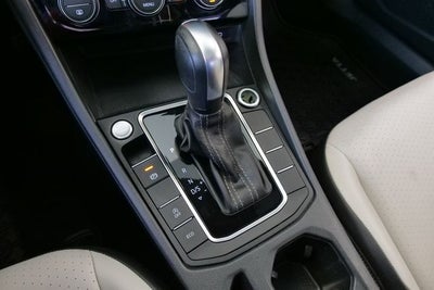 2021 Volkswagen Jetta R-Line